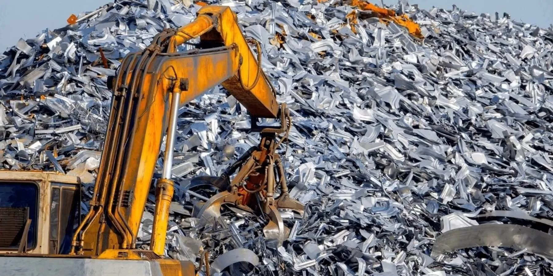 Quy trình thu hồi vật liệu nhôm sau khi tháo dỡ công trình