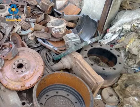 Thu mua phế liệu gang