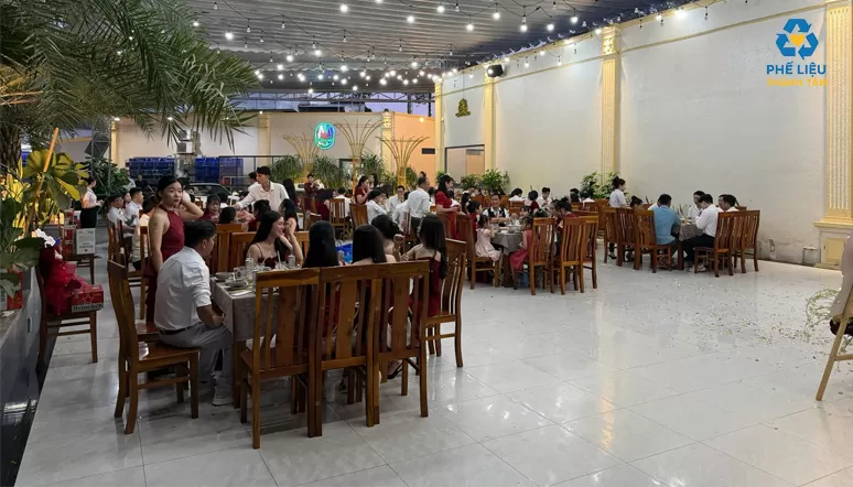 Thu mua phế liệu nhà hàng