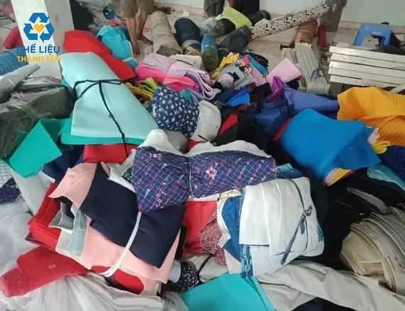 Thu mua phế liệu vải