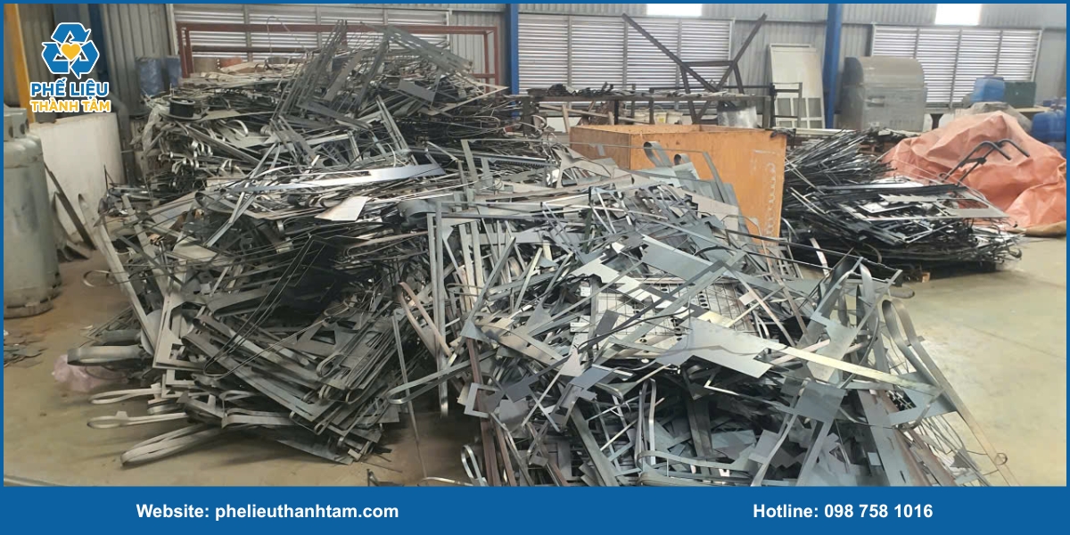 Lợi ích mang lại của thu mua phế liệu Hoà Bình