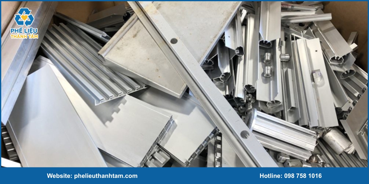 Nhôm phế liệu công trình là gì ?