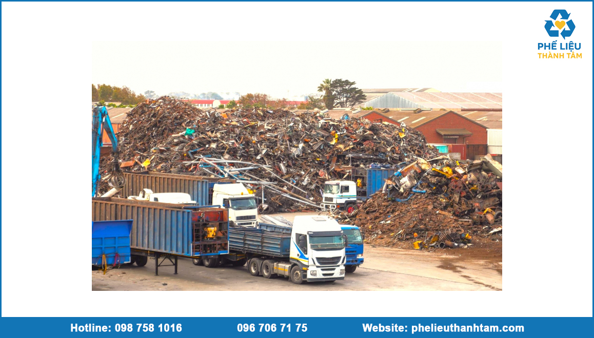 Phân loại phế liệu Quận 4