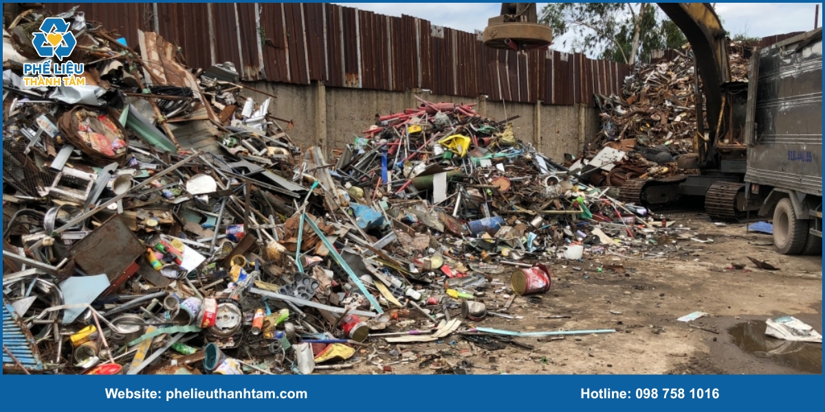 Thành Tâm - Đơn vị thu mua phế liệu TPHCM tận nơi